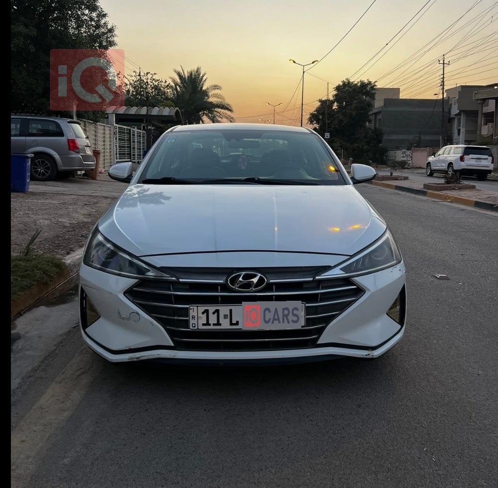 هيونداي النترا